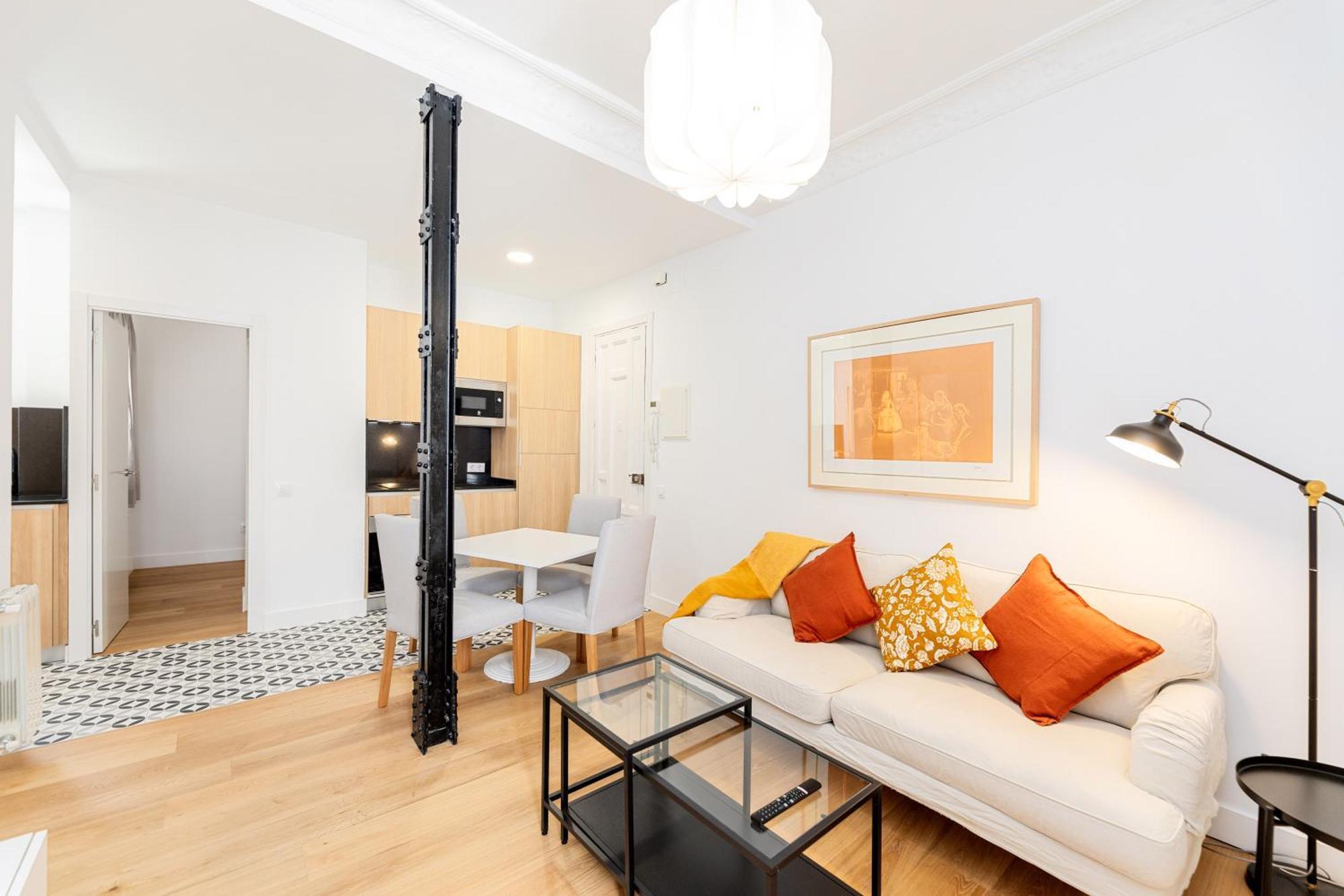 Montaber Apartments - La Paz Market Madryt Zewnętrze zdjęcie