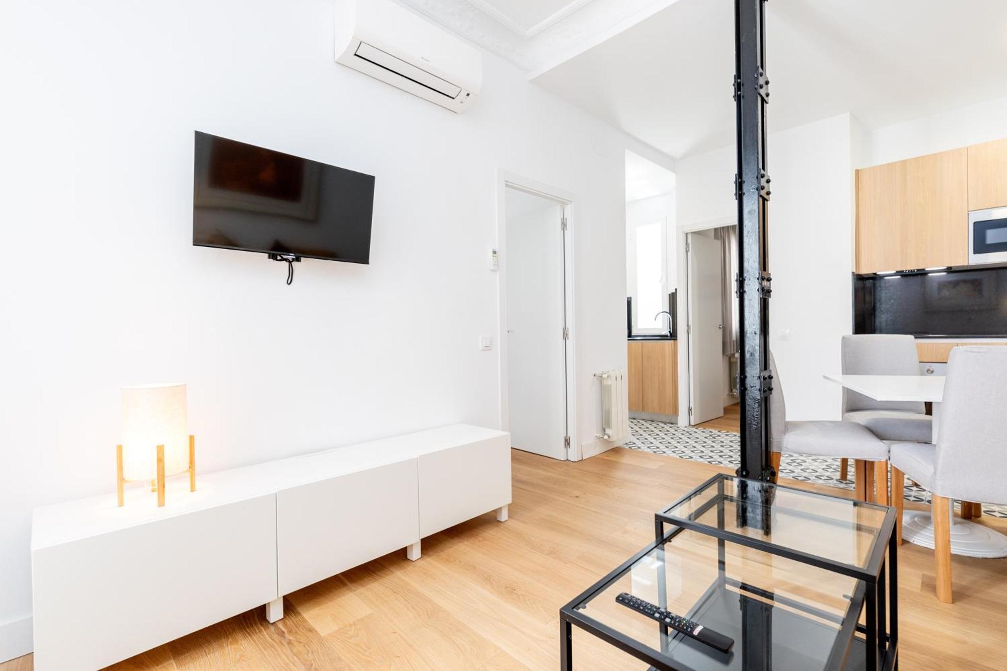 Montaber Apartments - La Paz Market Madryt Zewnętrze zdjęcie