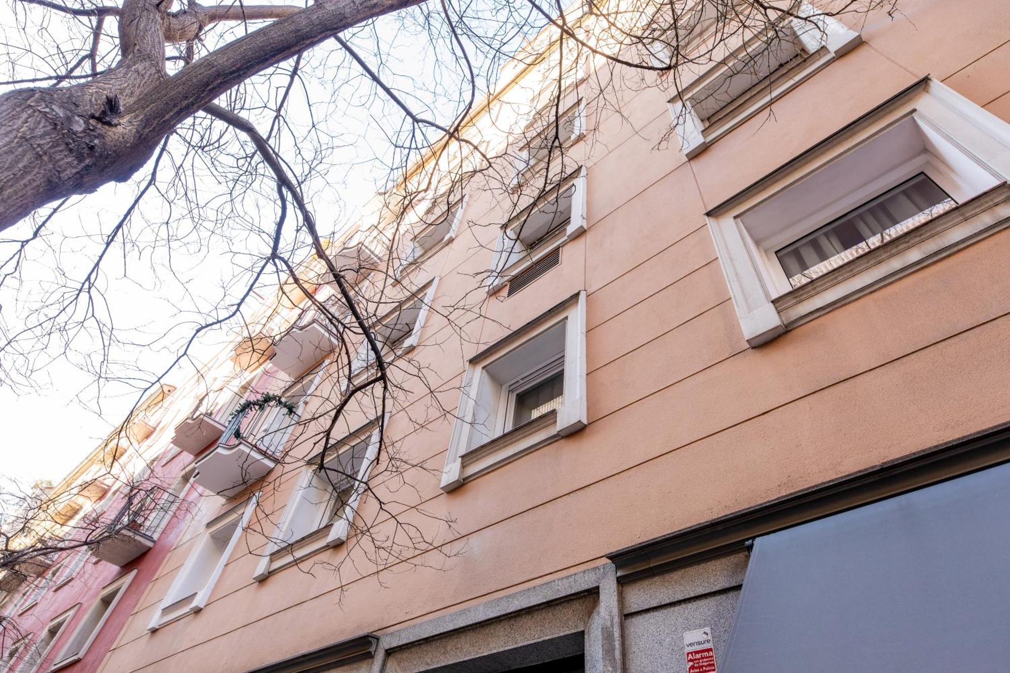Montaber Apartments - La Paz Market Madryt Zewnętrze zdjęcie