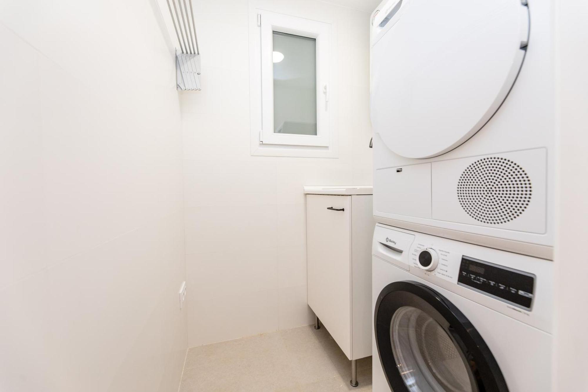 Montaber Apartments - La Paz Market Madryt Zewnętrze zdjęcie